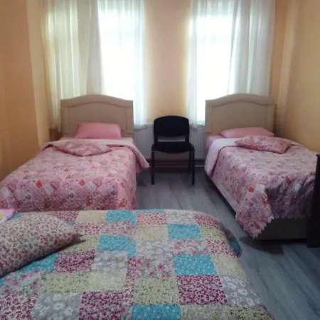 Hostel Bahar *