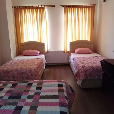 Хостел Bahar *